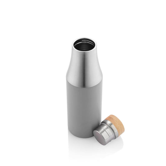 BUY INSULATED WATER BOTTLE GREY COLOR IN QATAR | HOME DELIVERY ON ALL ORDERS ALL OVER QATAR FROM BRANDSCAPE.SHOP