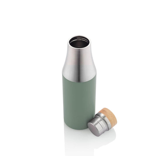 BUY INSULATED WATER BOTTLE GREEN COLOR IN QATAR | HOME DELIVERY ON ALL ORDERS ALL OVER QATAR FROM BRANDSCAPE.SHOP